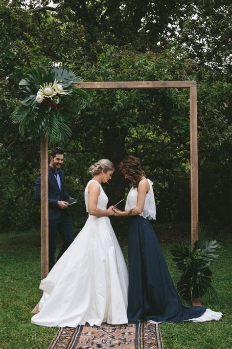 How To Plan Your Lesbian Wedding Curve