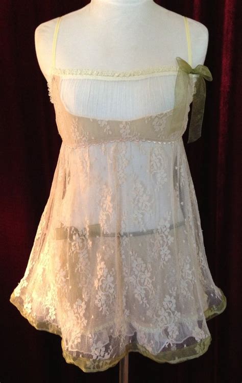 Vintage Pin Up Lingerie Gem