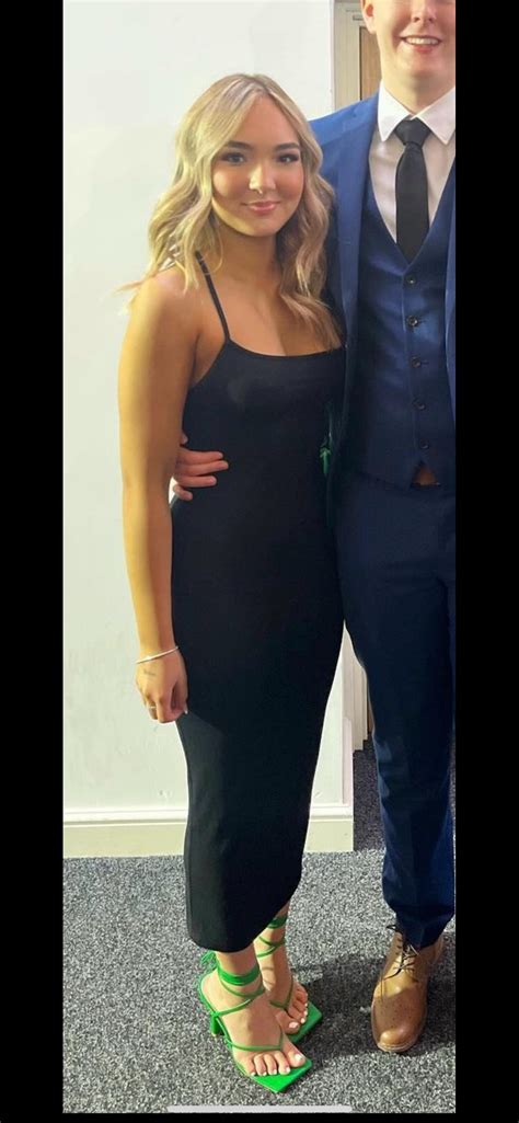 Just Amazing R Hot Chavs