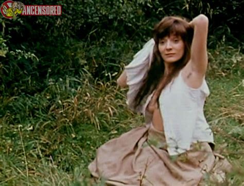 Country Matters Nude Pics Seite