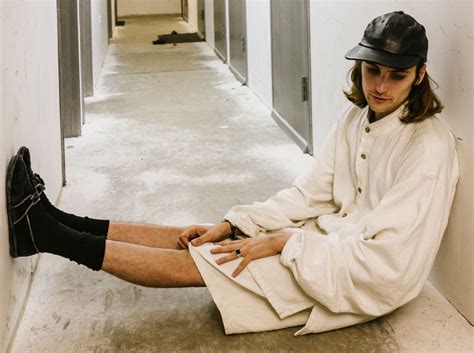 How Does It Feel: DIIV’s Zachary Cole Smith Rolls On - Stereogum