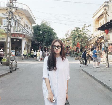 Trong khi cả thể giới thi nhau sexy thì hot girl này vẫn ghi điểm bởi sự dễ thương và ngọt