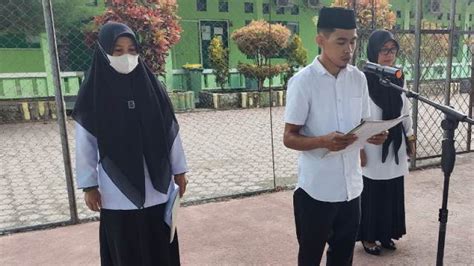 Ustadz Amri Pimpin Doa Pada Apel Pagi Ini Kakan Kemenag Luwu Berpesan