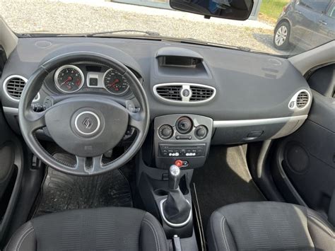 Renault Clio 1 2 Reg 4 24 2012 God