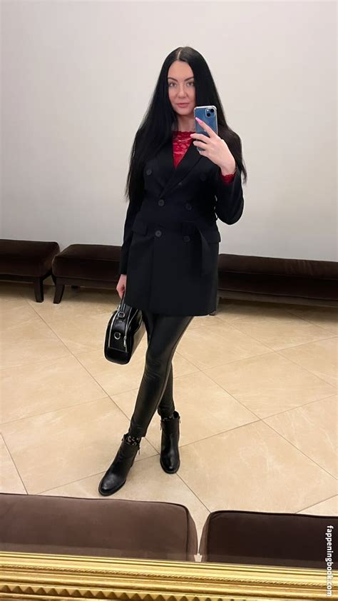 Kate Lullaby Asmrkatelullaby Nude Onlyfans Leaks Fappening Fappeningbook