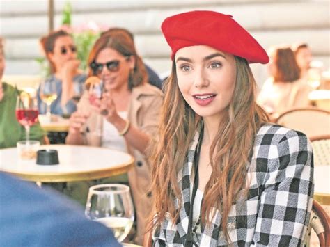 Cómo lucir el micro bikini según Emily Ratajkowski Revista Clase