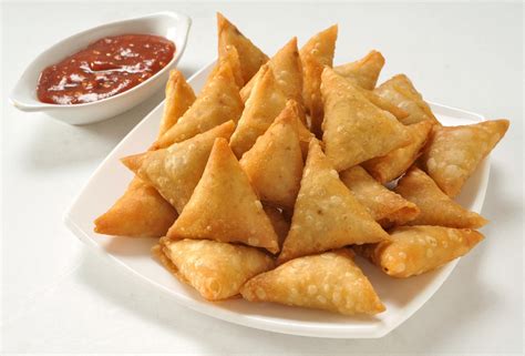 Recipe Of The Day Easy Potatoes And Peas Samosas The Citizen