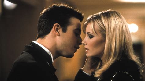 Фильм Вверх тормашками (США, 2001) – Афиша-Кино