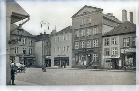 Archiwum Zdjęć Prusy Wschodnie Rastenburg Alter Markt mit Adler