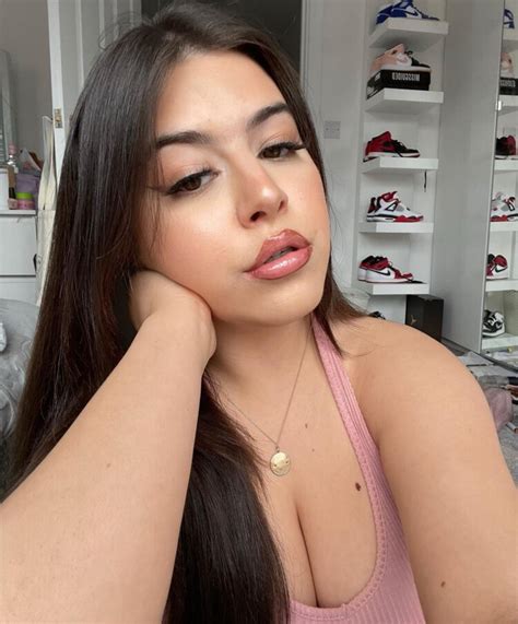 Hot Sexy Sophia Grace Brownlee Bikini Pics