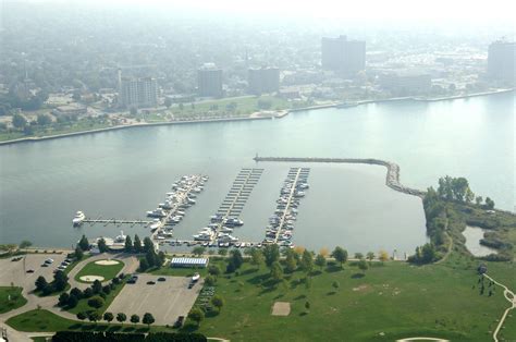 Sarnia Bay Marina In Sarnia On Canada Marina Reviews Phone Number