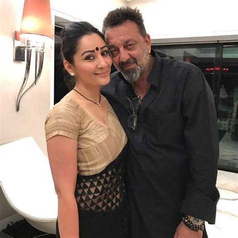 Watch This Video Of Maanayata Dutt Singing Kya Yahi Pyaar Hai From