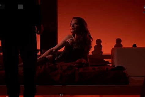 Naike Rivelli Ancora Hot Scene Piccanti In Defaillance VIDEO