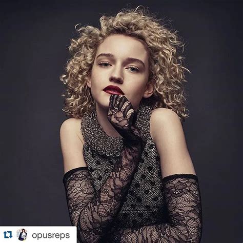 50 Julia Garner Hot And Sexy Bikini Pictures Inbloon