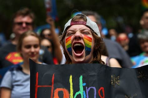Final Poll Predicts Huge Win As Voting Closes In Australia S Same Sex Marriage Vote PinkNews