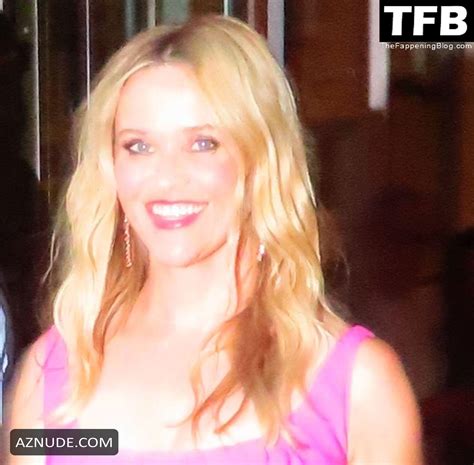 Reese Witherspoon Sexy Seen Flaunting Her Hot Cleavage In Pink At The Where The Crawdads Sing