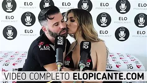 Veve Valencia Shows Off Her Underwear In The Spicy Room In Spanish Latina Porn Xhamster