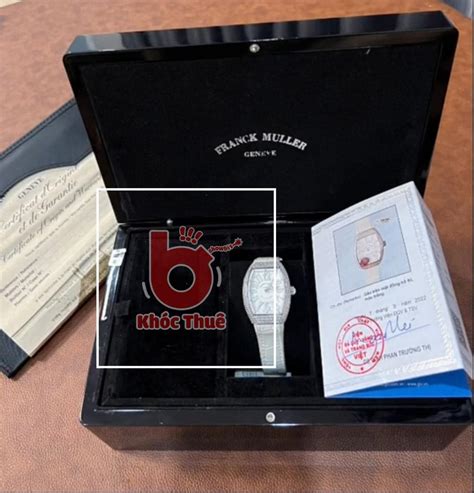 Cận cảnh lối sống sang chảnh của hot girl vừa bị bớ vì buôn chất cấm Khoe xe sang hàng hiệu