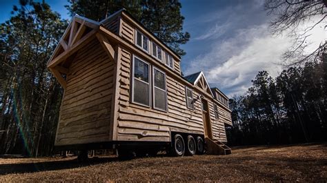 39ft Rustic Gooseneck Tiny House On Wheels