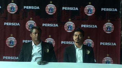 resmi persija jakarta tunjuk bambang pamungkas menjadi manajer