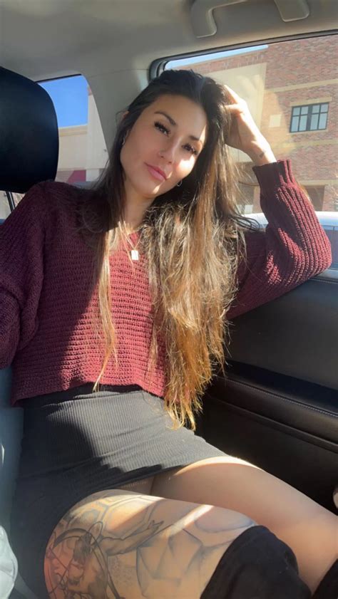 Shopping With No Panties On F Milf Nudes Amateur Milfs Nude Pics Org