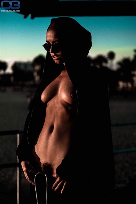 Marisa Papen Nude Pictures Photos Playboy Naked Topless Fappening