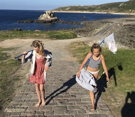 10 Hot Sexy Elsie Pearl Richter Bikini Pics