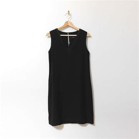 Vestido Negro Sin Mangas De Massimo Dutti The No End