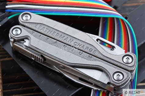 Полноразмерный мультиинструмент (мультитул) Leatherman Charge® TTi Plus ...