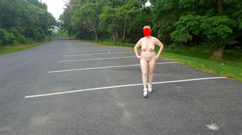 Naked Parking Lot Walk Pics Xhamster