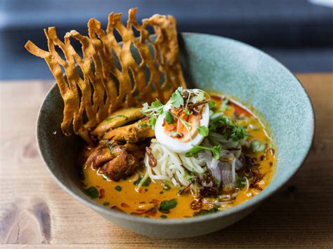 lahpet restaurants  shoreditch london