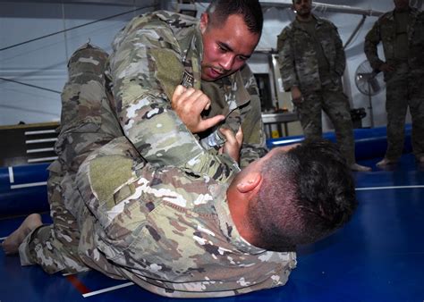 Airmen Soldiers Team For Combatives Training At Adab Us Air Forces