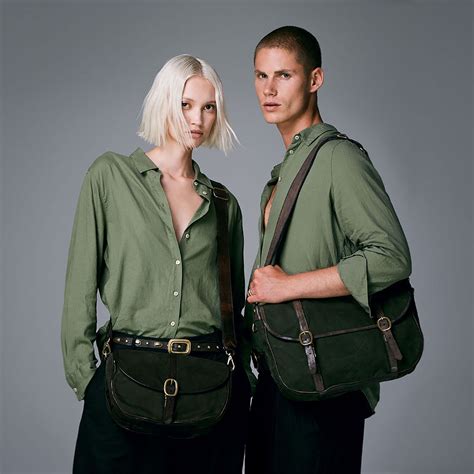 Campomaggi Official Shop | Leather Bags Made in Italy