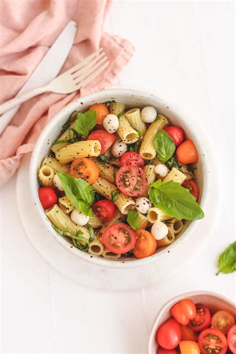 Simple Vegan Caprese Salad Recipe With Pasta Veggiekins Blog