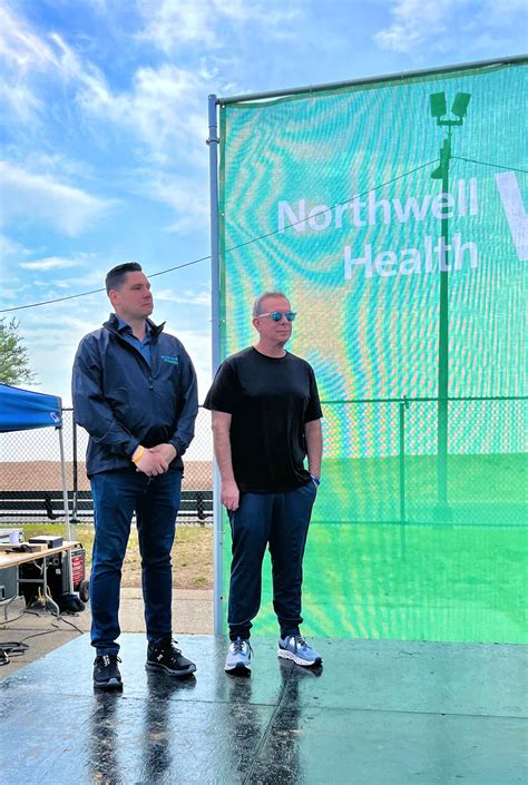alex carr elvis duran age difference 1