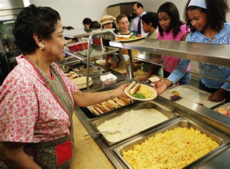 Being A School Cafeteria Worker