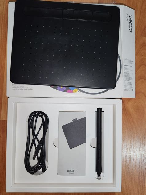 Tabletă grafică Wacom Intuos S CTL 4100WL cu Bluetooth Piatra Neamt