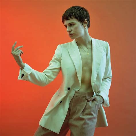 Christine And The Queens Photos 13 Of 212 Lastfm Christine And The Queens Iconic Women