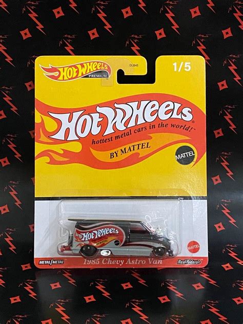 Hot Wheels Retro Collection Fischer Price Hotwheels Volkswagen T1 Kool Kombi Barbie Astro Van