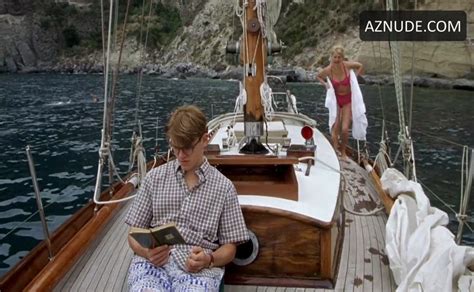 Gwyneth Paltrow Bikini Scene In The Talented Mr Ripley AZNude