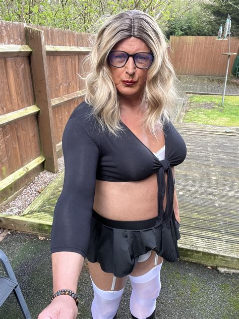 Amateur Crossdresser Kellycd2022 Sexy Milf In White Stocking 27 Pics XHamster