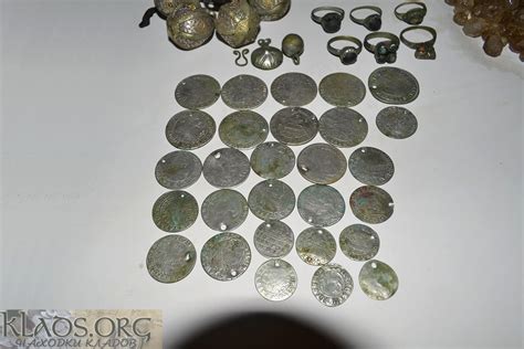 Клад женщины – Находки кладов. Кто ищет, тот всегда найдет...