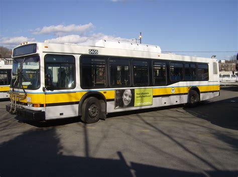 Mbta Neoplan An Lf Bus At The Fellsway Garage Flickr