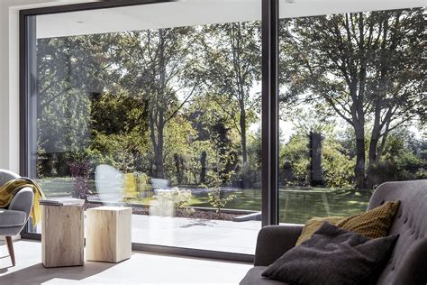 Окна пластиковые Rehau Euro-Design 70 заказать в Молдове