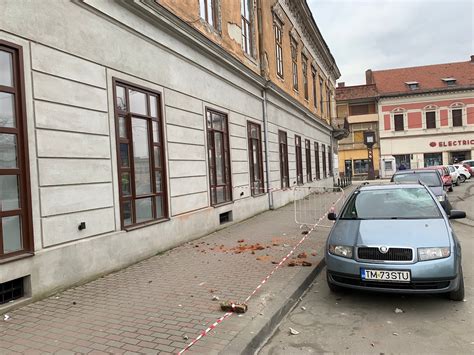 Foto Pagube La Lugoj Dup Al Doilea Cutremur N Nici De Ore