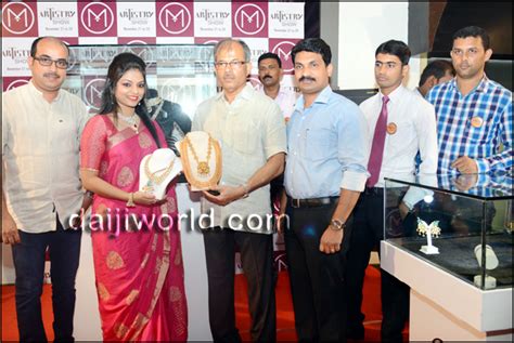 Mangaluru Malabar Gold Launches Artistry Jewellery Show With