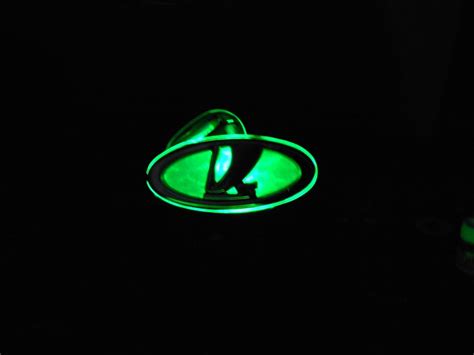 эмблема ВАЗ с подсветкой — Lada 21083, 1,3 л, 1992 года | стайлинг | DRIVE2