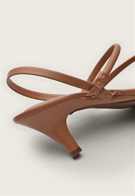 Sandália Beira Rio Tiras Nude Compre Agora Dafiti Brasil