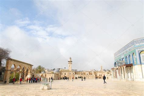 Views holy places of Jerusalem – Stock Editorial Photo © JamaL1977a ...