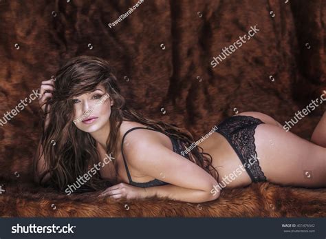 Sexy Brunette Woman Perfect Body Posing Stock Photo 401476342 Shutterstock